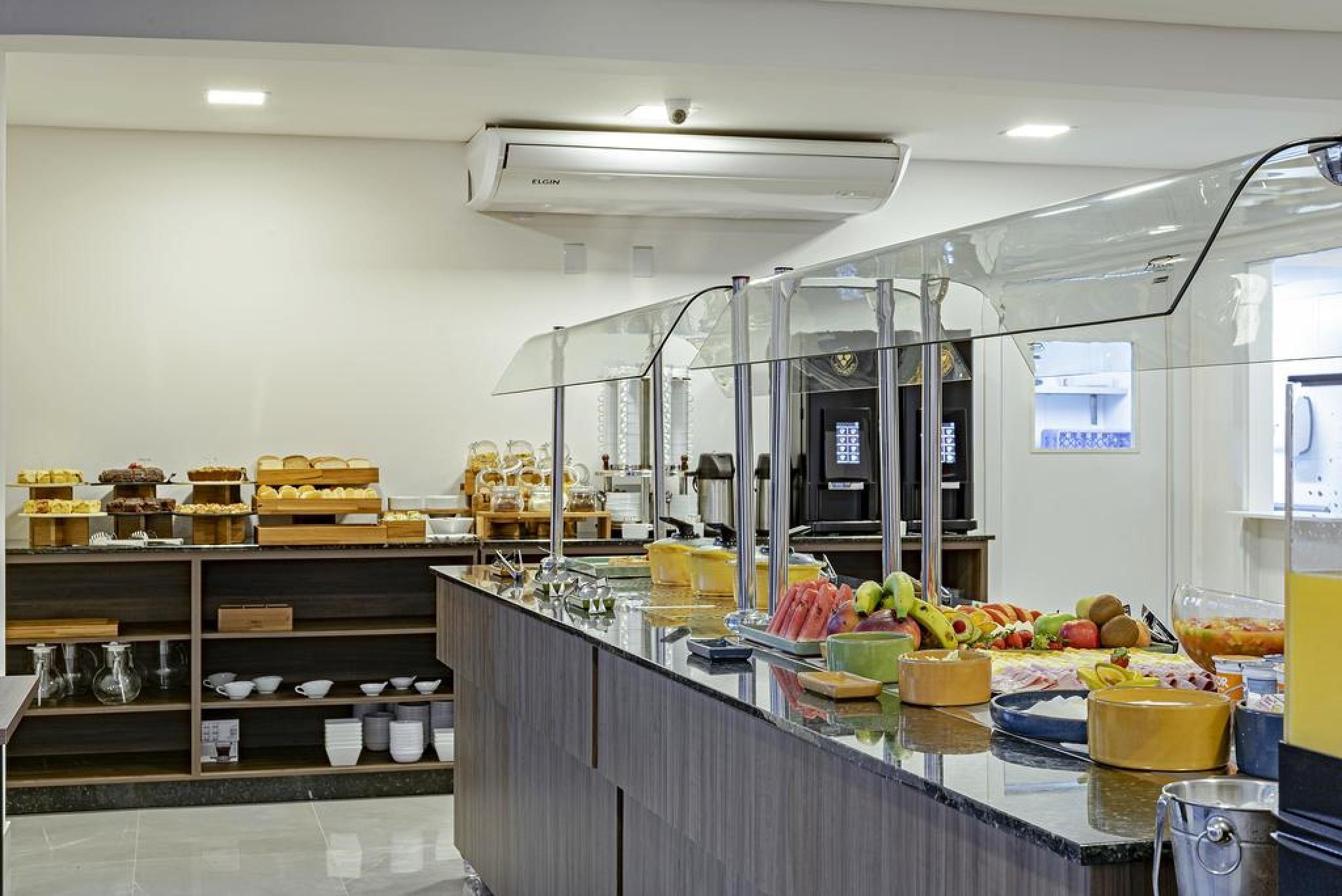 Slim Hotel